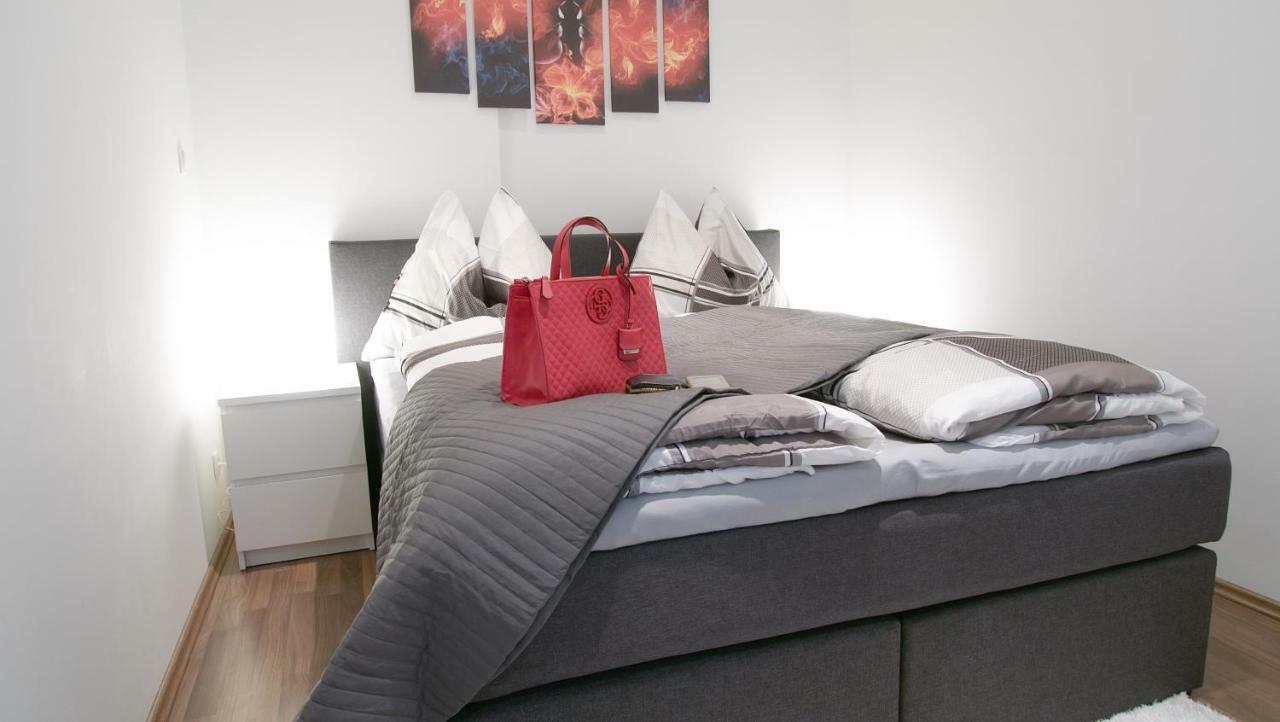 Laguna Apartment Wina Bagian luar foto